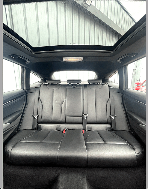 B.M.W. 3 Gran Turismo 2014