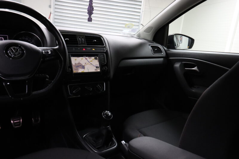 VOLKSWAGEN POLO V 2017