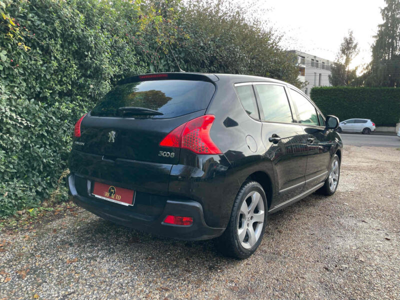 PEUGEOT 3008 Monospace 2010 1.6 HDi 109cv