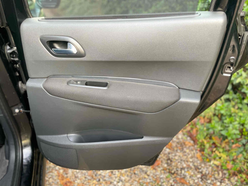 PEUGEOT 3008 Monospace 2010 1.6 HDi 109cv