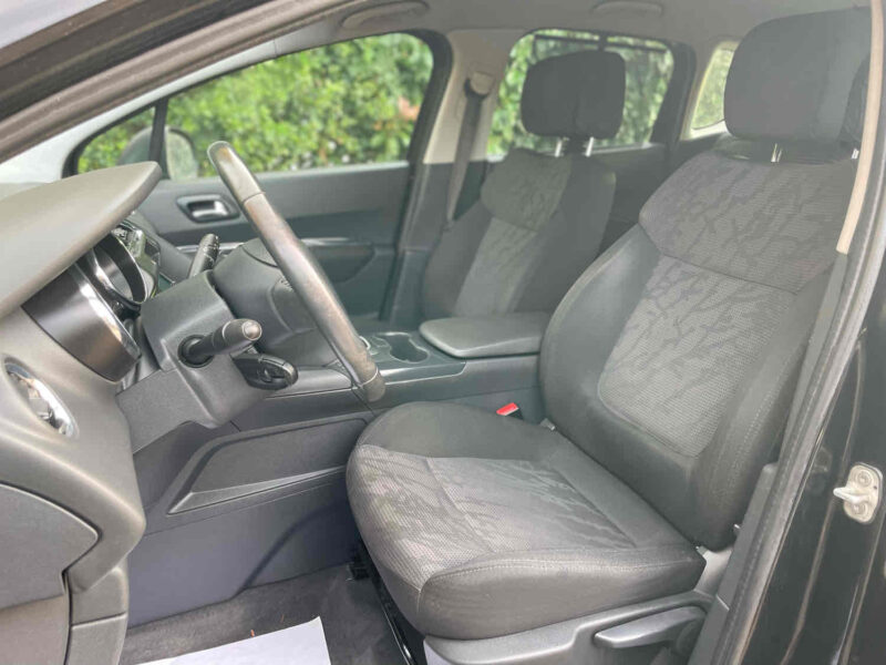 PEUGEOT 3008 Monospace 2010 1.6 HDi 109cv