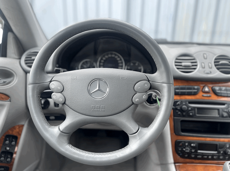 MERCEDES CLK 2003