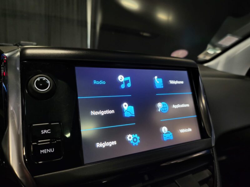 PEUGEOT 2008 1.2 PURE TECH 110 CROSSWAY EAT6