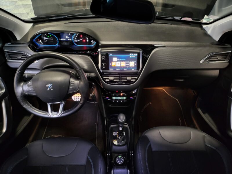 PEUGEOT 2008 1.2 PURE TECH 110 CROSSWAY EAT6