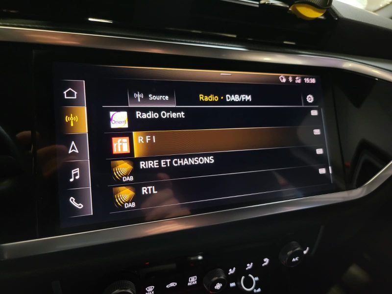 AUDI Q3 35 TDI 2.0 150 DESIGN LUXE S TRONIC