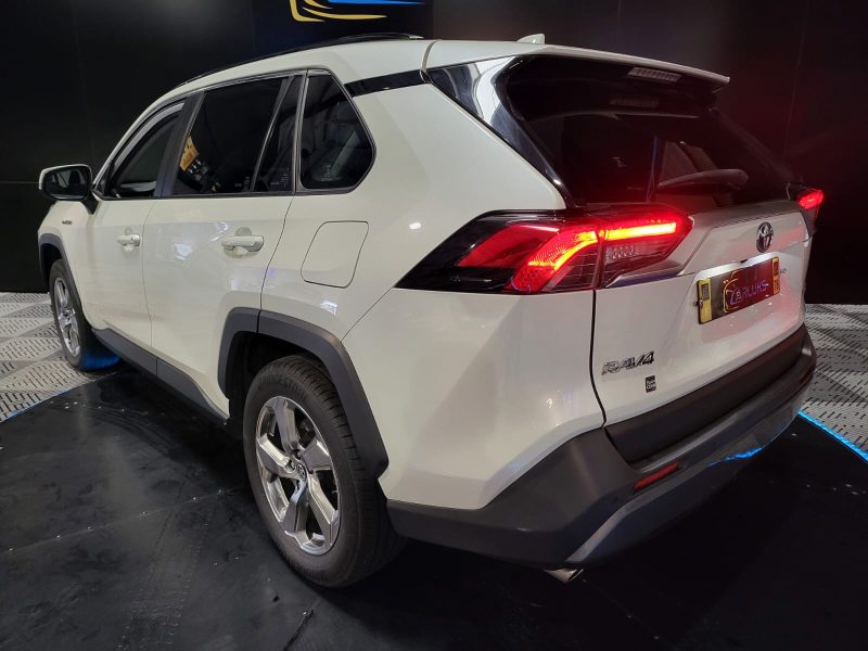 2.5 VVT-iE Hybrid DYNAMIC / CAMERA AV-AR / HAYON ELECTRIQUE