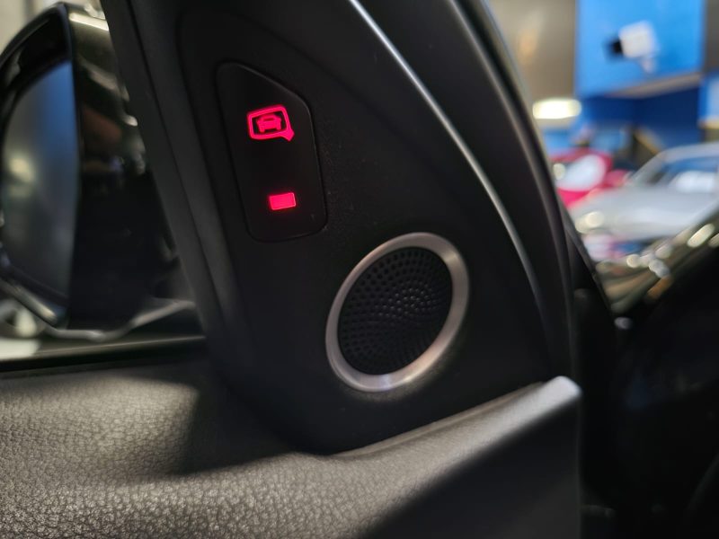 AUDI RS4 AVANT V8 4.2L 450CH QUATTRO SUIVI COMPLET AUDI / LIGNE MILLTEK+FREINS CERAMIQUE+VOLANT CARB