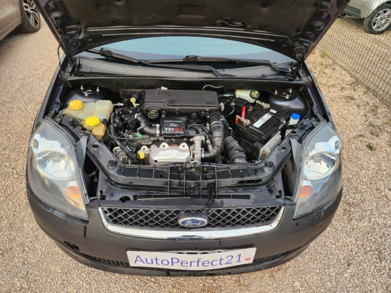 FORD FIESTA V 2008