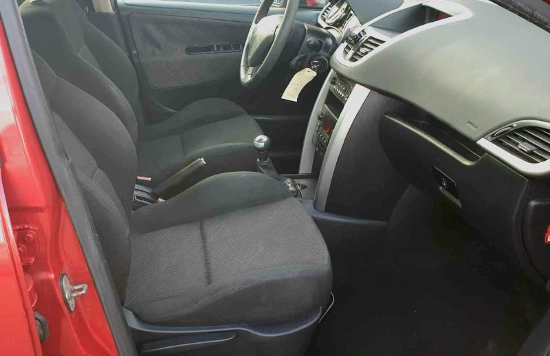 PEUGEOT 207 2007