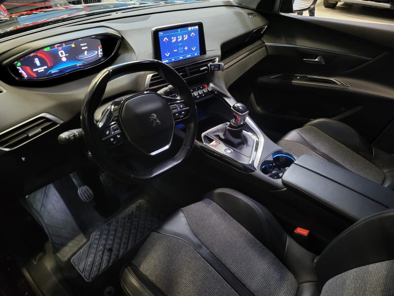 PEUGEOT 5008 II PURETECH 130 CV EAT8 ALLURE BUSINESS / CAMERA / CARPLAY