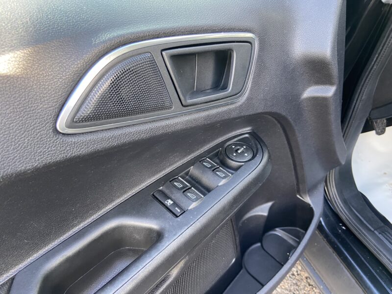 FORD B-MAX 1.6 TDCI 95