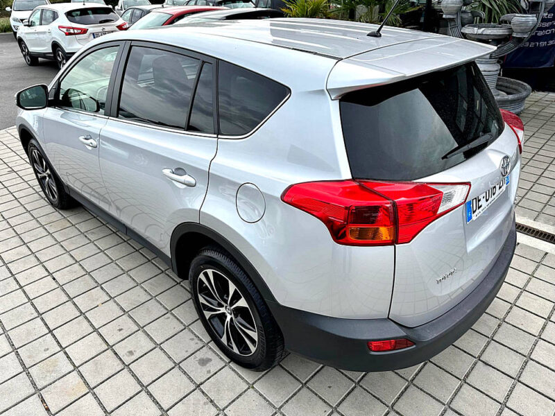 TOYOTA RAV 4 2.0D 124CH BUSINESS