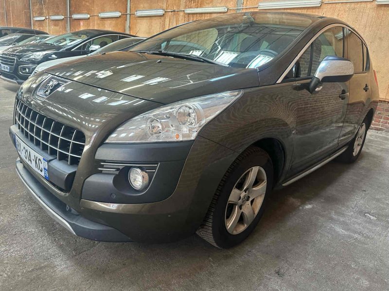 PEUGEOT 3008 1.6 HDi 112 cv Allure