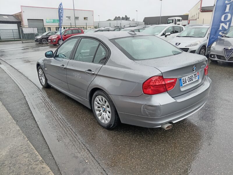 B.M.W. SERIE 3 2009