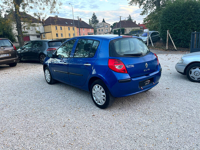 RENAULT CLIO III 1.5 dci 85 cv