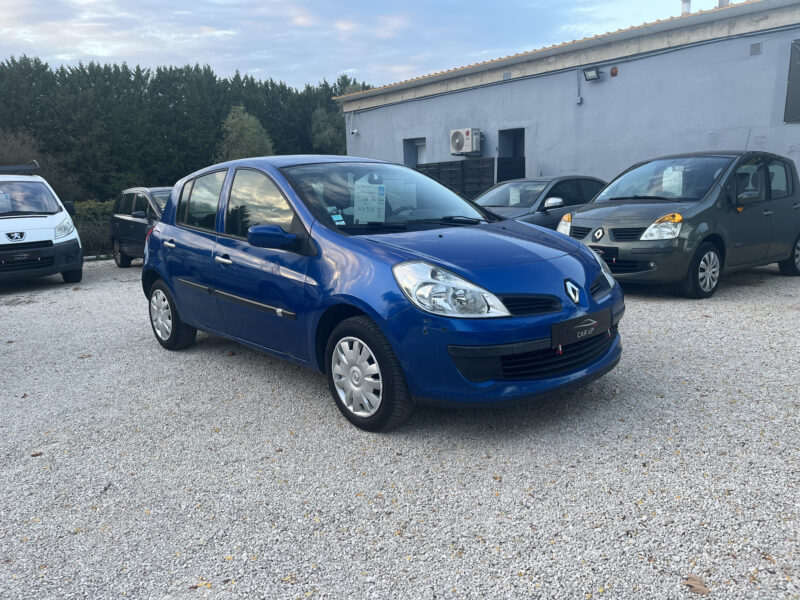 RENAULT CLIO III 1.5 dci 85 cv
