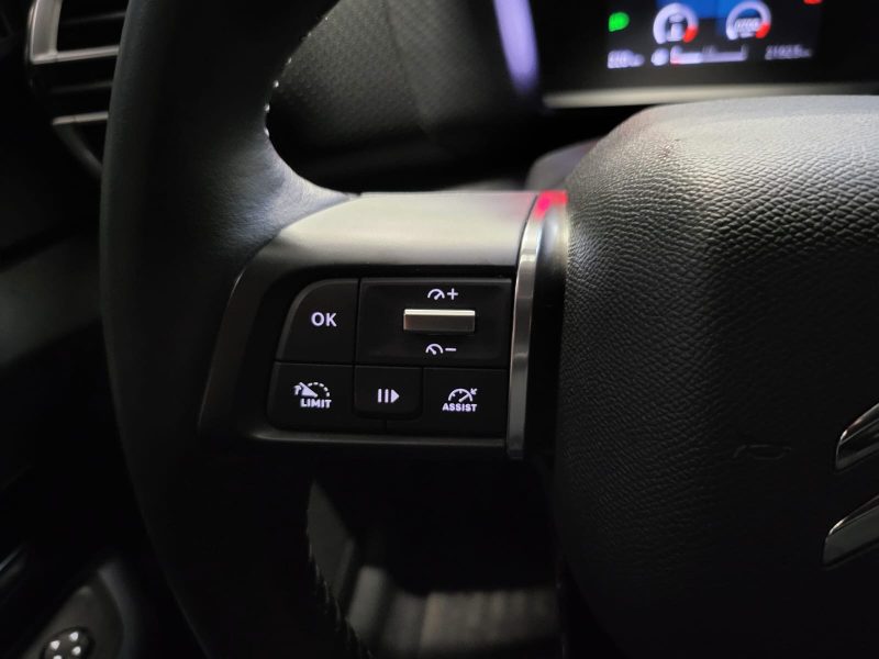 CITROEN C4  2022 1.2 PureTech 101cv FEEL /VIRTUAL COCKPIT+CAMERA+AFFICHAGE TETE HAUTE/