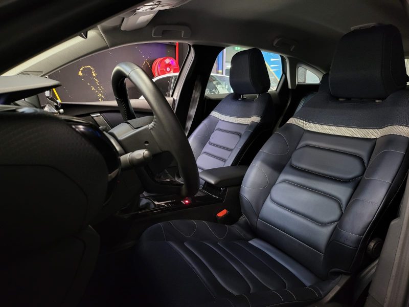 CITROEN C4  2022 1.2 PureTech 101cv FEEL /VIRTUAL COCKPIT+CAMERA+AFFICHAGE TETE HAUTE/