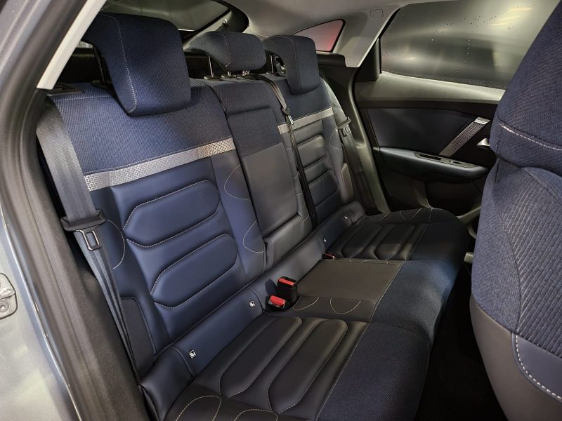 CITROEN C4  2022 1.2 PureTech 101cv FEEL /VIRTUAL COCKPIT+CAMERA+AFFICHAGE TETE HAUTE/