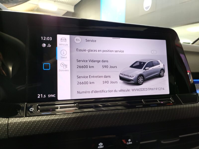 VOLKSWAGEN GOLF VIII 1.5 ETSI 150 CV R-LINE / TOIT OUVRANT / CAMERA / CARPLAY