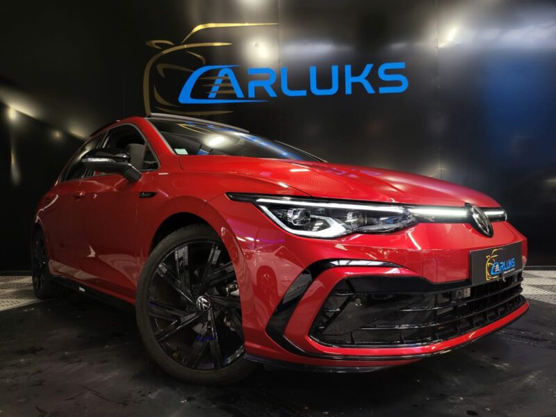 VOLKSWAGEN GOLF VIII 1.5 ETSI 150 CV R-LINE / TOIT OUVRANT / CAMERA / CARPLAY