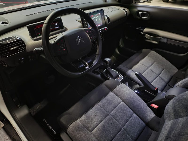 CITROEN C4 CACTUS ORIGIN\'S 1.2 PURETECH 110cv EAT6 CARPLAY / CAMERA / KEYLESS