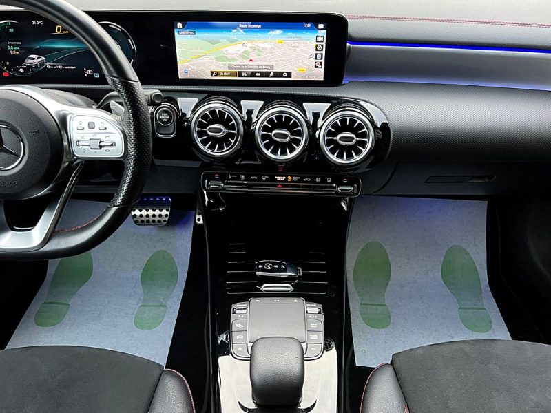 MERCEDES CLA II AMG LINE 250 e HYBRID 218 Cv 1ERE MAIN / TOIT OUVRANT GRAND ECRAN 