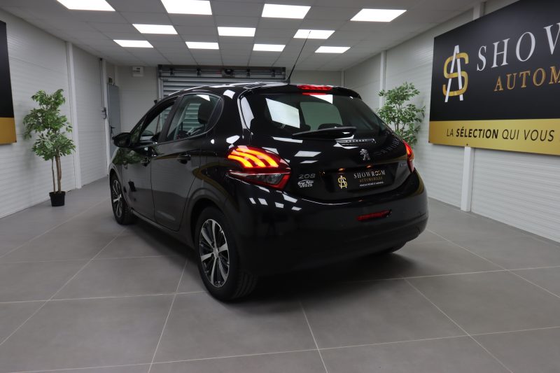 PEUGEOT 208 I 2017