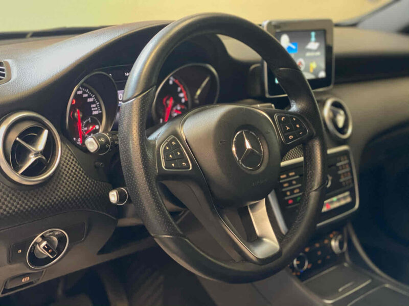 MERCEDES CLASSE A 2016