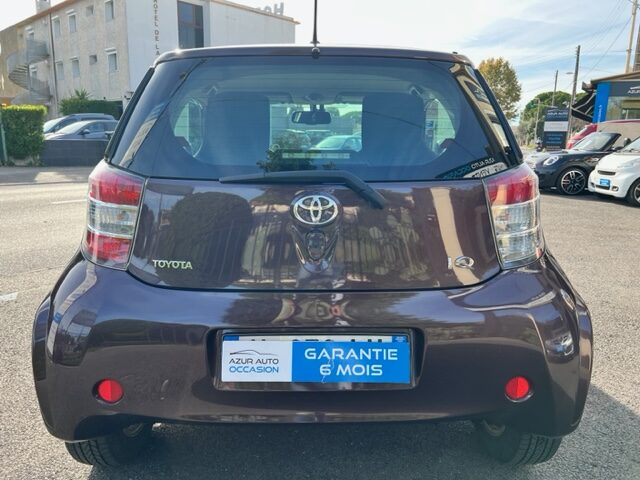 TOYOTA  IQ 1,0 69CH VVT-I AUTOMATIIQUE 2009