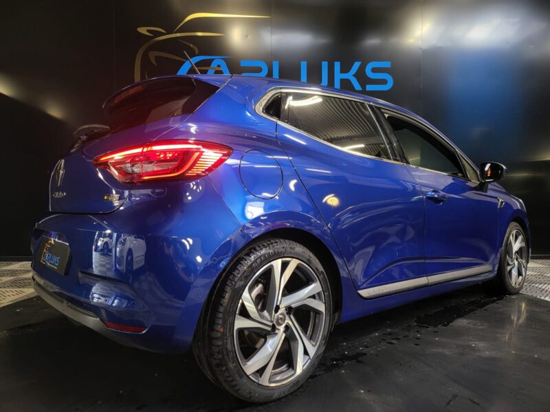 RENAULT CLIO V RS LINE 1.6 E-Tech hybride 140ch / CAMERA 360 / PACK AMBIANCE / BOSE