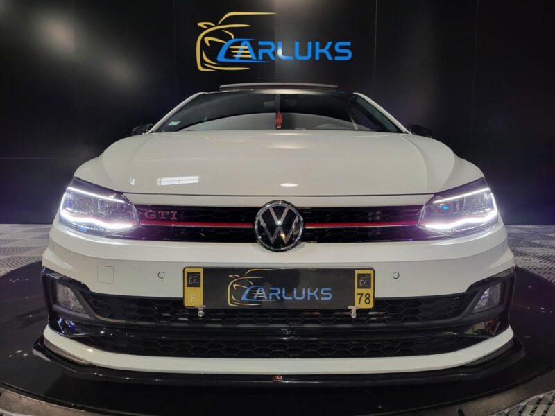 VOLKSWAGEN POLO VI GTI 2.0 TFSI 200cv DSG6 // TOIT OUVRANT/SIEGES CHAUFANTS/CHARGEUR A INDUCTION