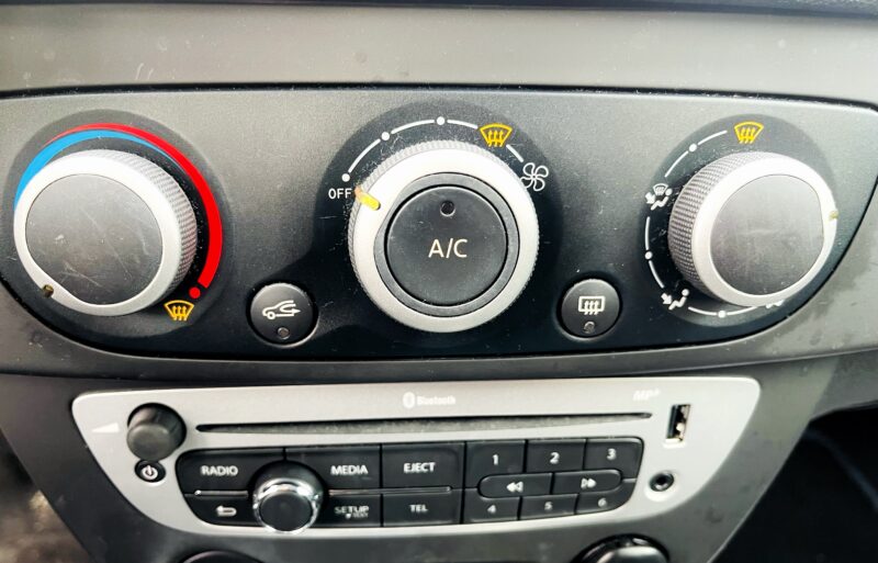 RENAULT MEGANE III 2015