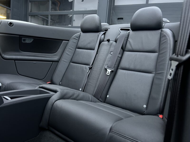 VOLVO C70 II PHASE 2 D3 MOMENTUM 2.0 150 Cv 1ERE MAIN 2.582 Kms REELS / ORIGINE FRANCE - Garantie1an