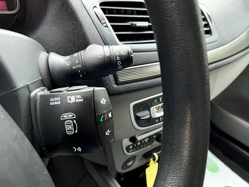 RENAULT MEGANE  III 1.6 BIO ETHANOL 110 Cv 1ERE MAIN / 19 200 Kms REELS ORIGINE FRANCE - GARANTIE 1 