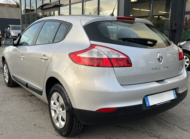 RENAULT MEGANE  III 1.6 BIO ETHANOL 110 Cv 1ERE MAIN / 19 200 Kms REELS ORIGINE FRANCE - GARANTIE 1 