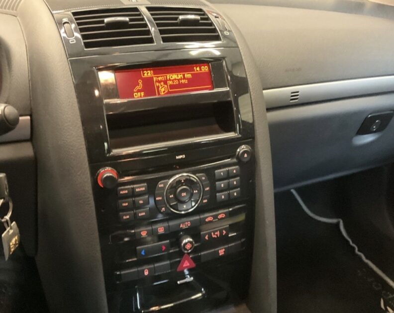 PEUGEOT 407 BERLINE 1.6 HDI 110 Cv 1ERE MAIN / 56 900 Kms - GARANTIE 1 AN