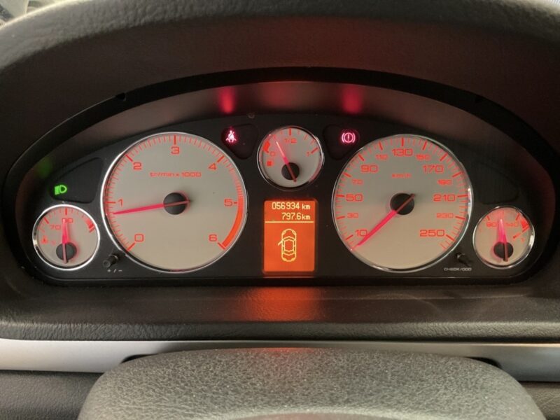 PEUGEOT 407 BERLINE 1.6 HDI 110 Cv 1ERE MAIN / 56 900 Kms - GARANTIE 1 AN