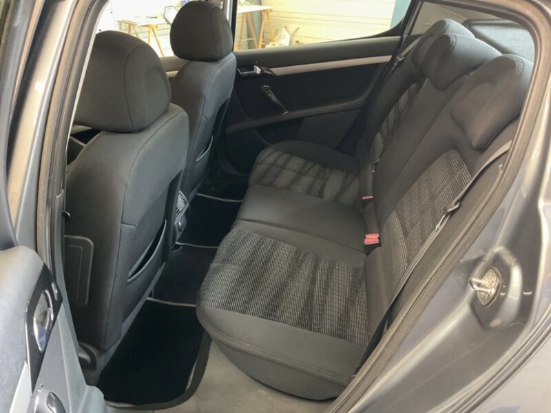 PEUGEOT 407 BERLINE 1.6 HDI 110 Cv 1ERE MAIN / 56 900 Kms - GARANTIE 1 AN