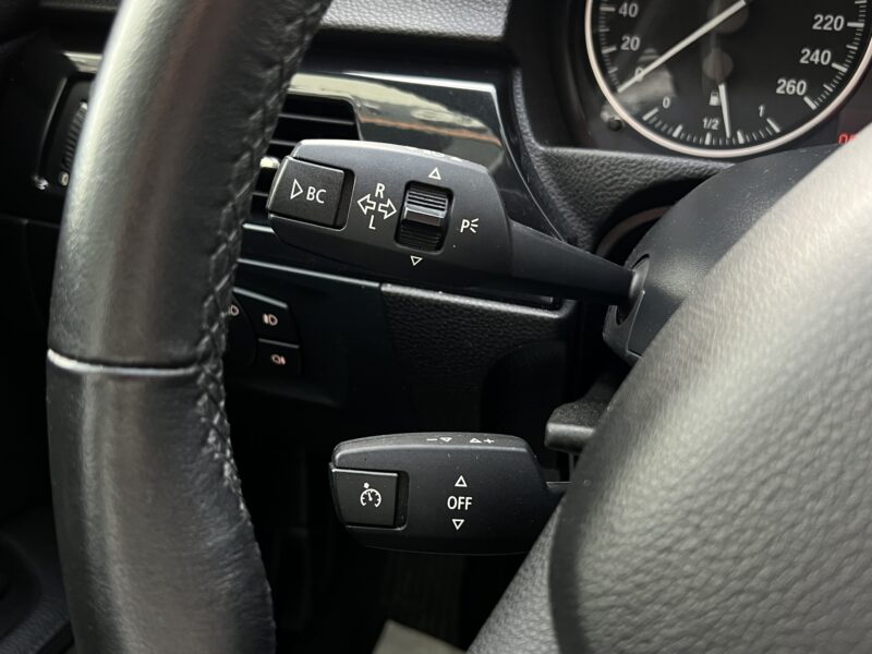 BMW SERIE 3 COUPE E92 PHASE 2 LCI 320i 2.0 163 Cv 57 400 Kms BOITE AUTO TOIT OUVRANT - GARANTIE 1 AN