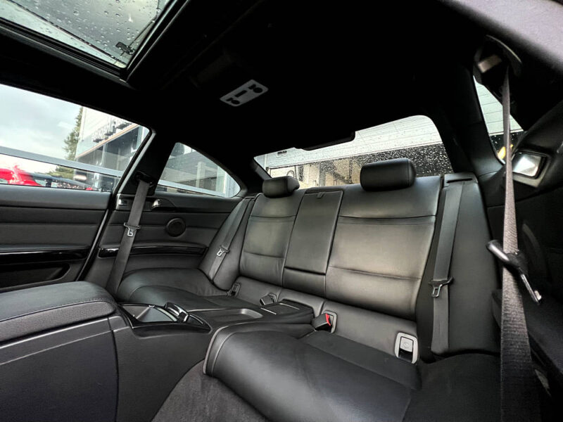 BMW SERIE 3 COUPE E92 PHASE 2 LCI 320i 2.0 163 Cv 57 400 Kms BOITE AUTO TOIT OUVRANT - GARANTIE 1 AN