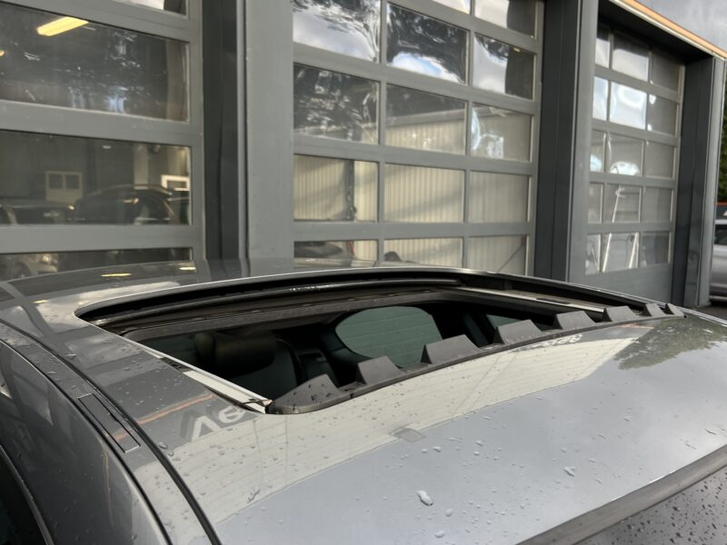 BMW SERIE 3 COUPE E92 PHASE 2 LCI 320i 2.0 163 Cv 57 400 Kms BOITE AUTO TOIT OUVRANT - GARANTIE 1 AN