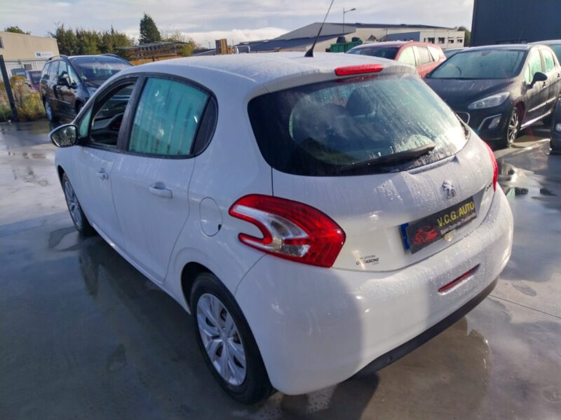 PEUGEOT 208 I 1.2 VTI 82 Active