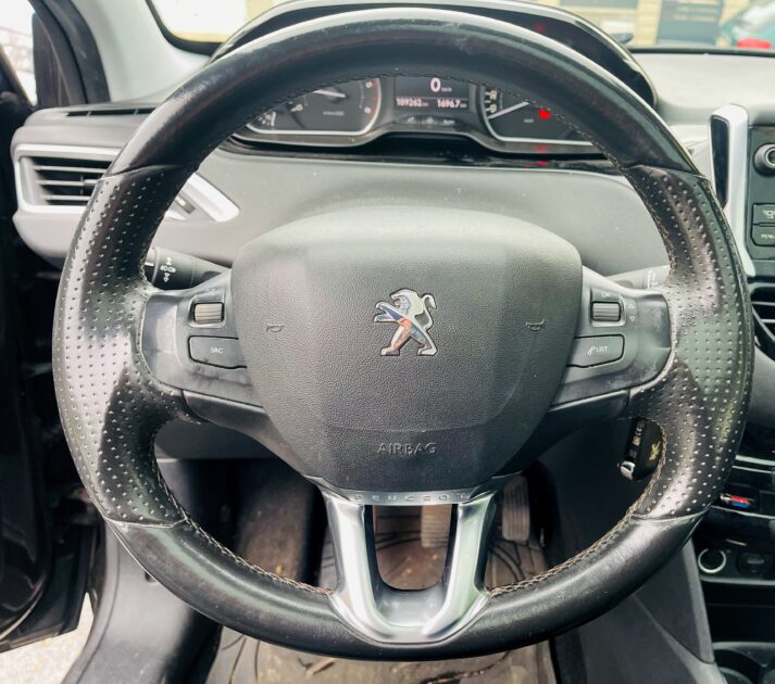 PEUGEOT 208 I 2012