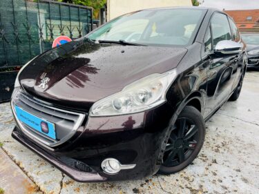 PEUGEOT 208 I 2012