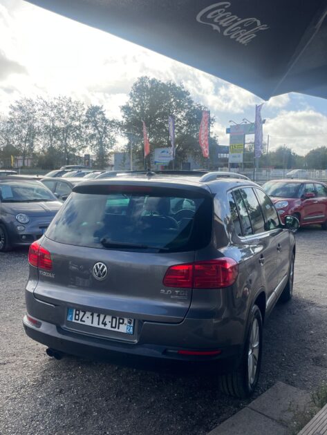 VOLKSWAGEN TIGUAN 2011