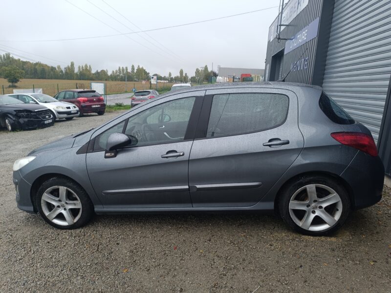 Peugeot 308 2.0 HDi Féline