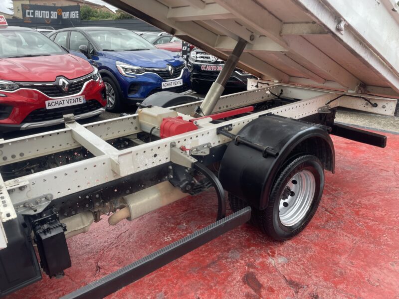 NISSAN NT400 CABSTAR 2016