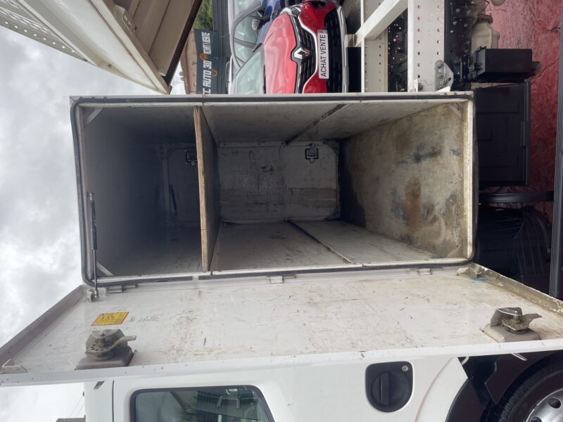 NISSAN NT400 CABSTAR 2016