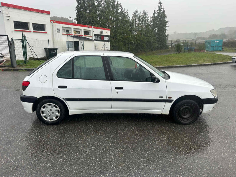 PEUGEOT 306 3/5 portes 1997